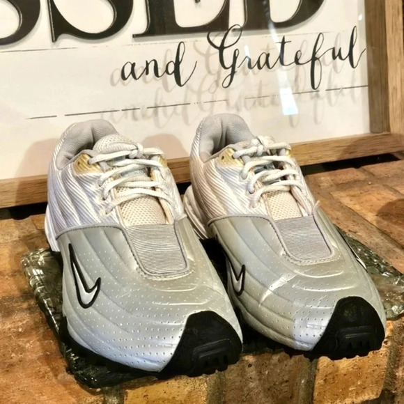 Nike 2002 #304091 Light Blue White Wmns Sz 11 Mns Sz 9.5 - Picture 2 of 14